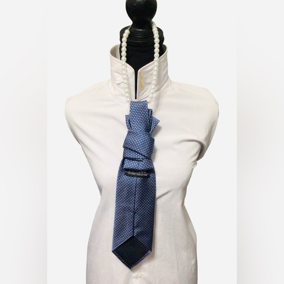 Jos. A. Bank Blue Textured Necktie Necklace - Picture 2 of 2